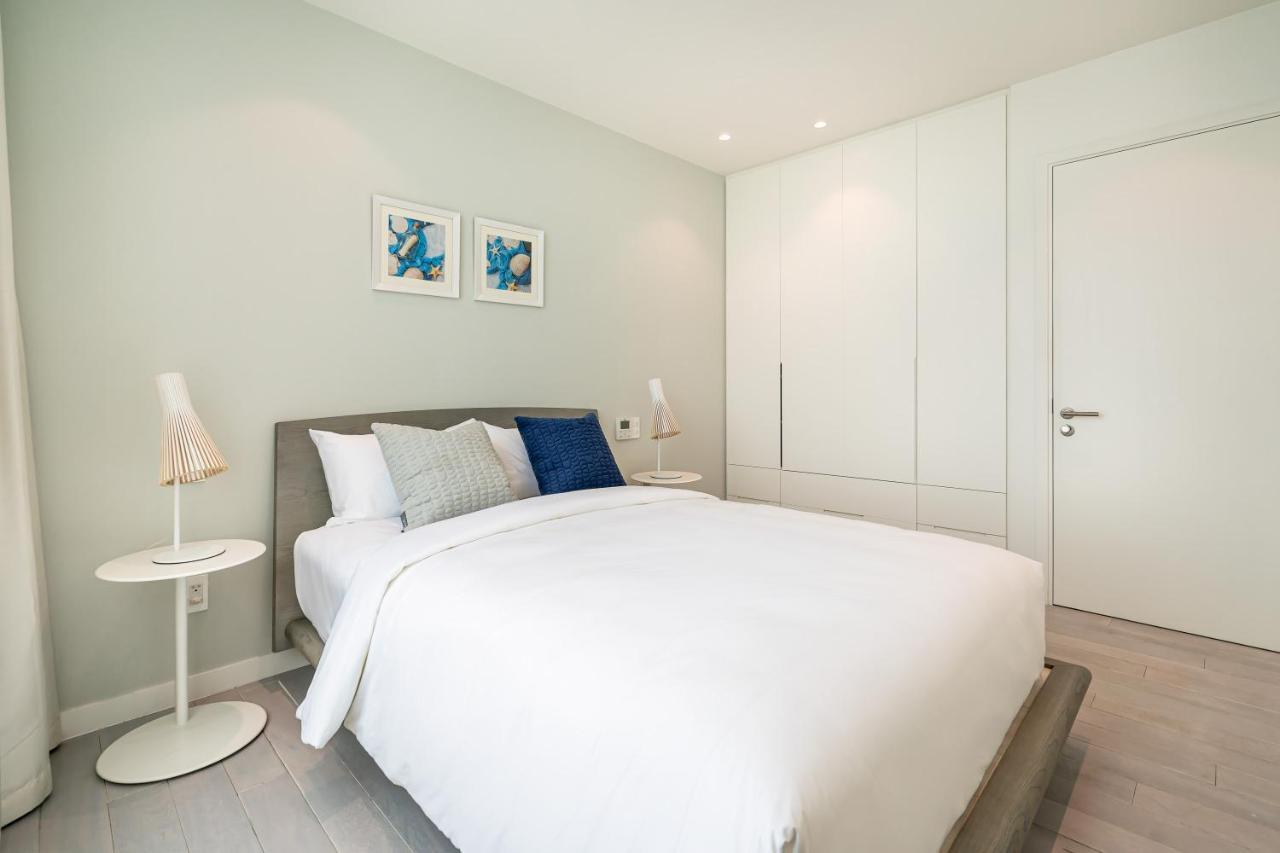 Căn hộ Leman Luxury With Rooftop Pool & Gym *